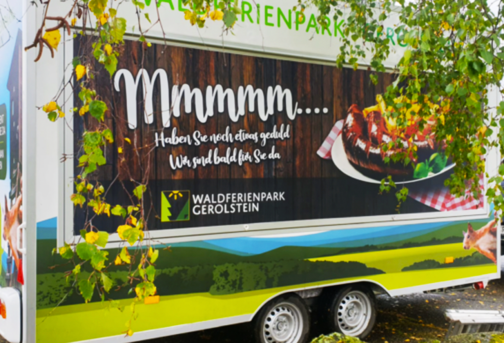 Foodtruck beletterd