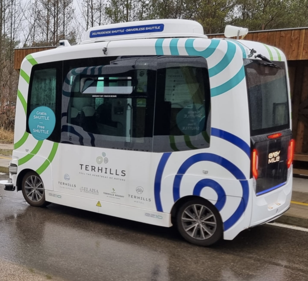 Ter Hills belettering auto bus